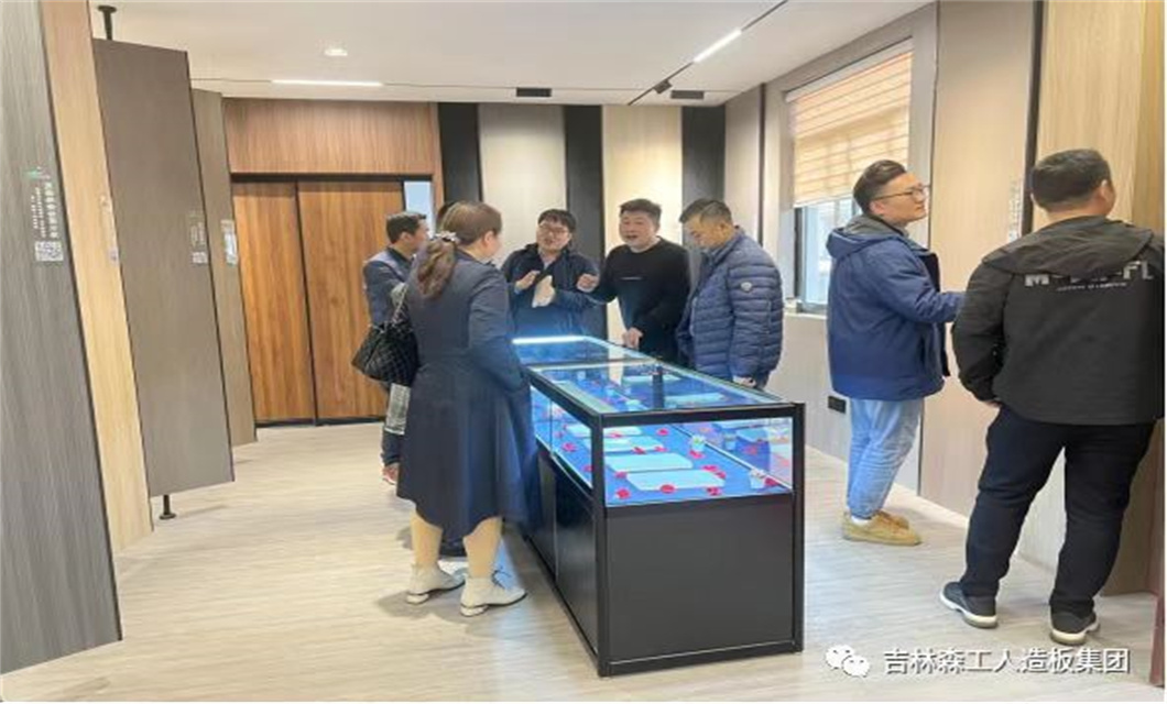 1718449054225936 上海ng28.com&苏州水仙花 携手发展 共赢未来